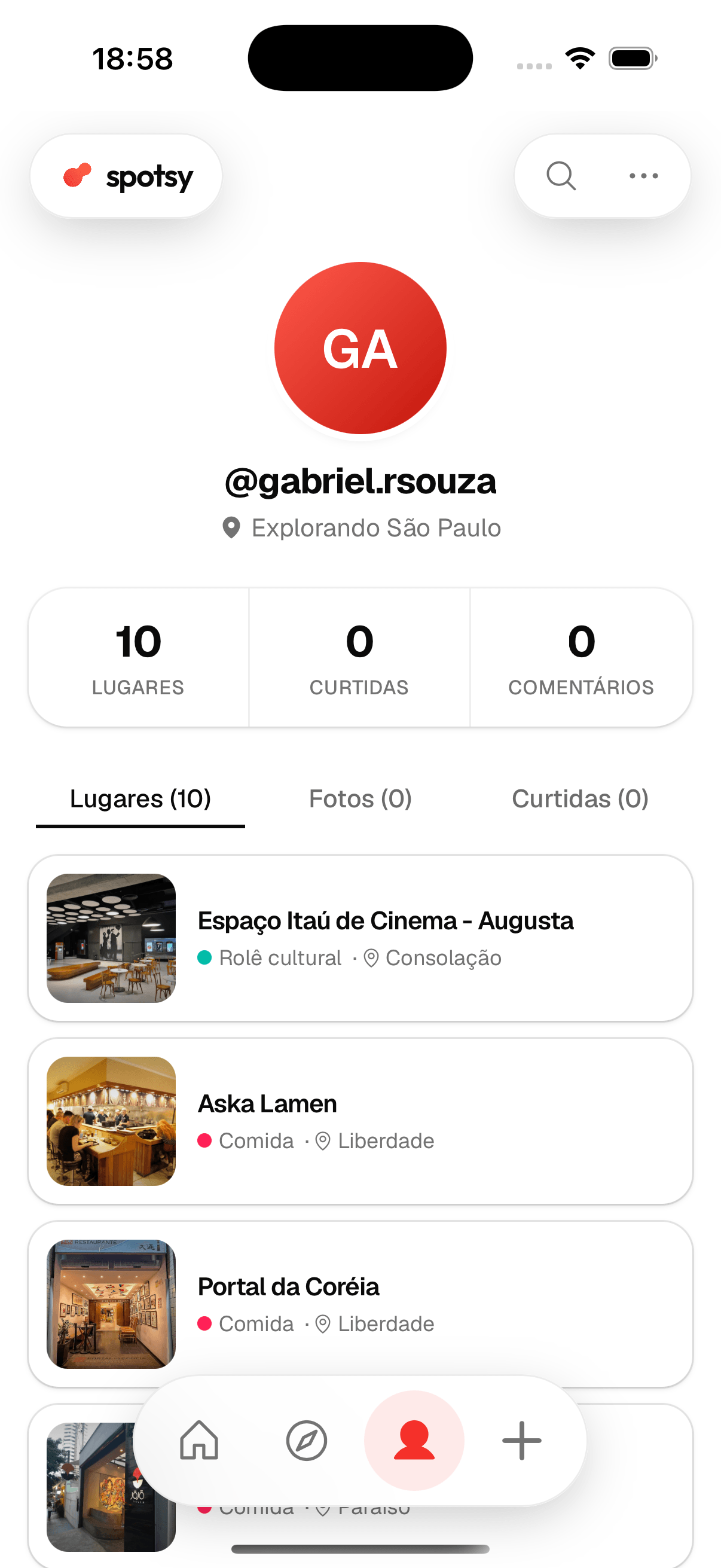 Profile of @gabriel.rsouza with ten recommended places and the Places, Photos and Likes tabs.